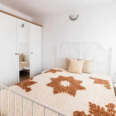 Sea Breeze Apartment, Oasis Resort, Apartment Lozenets